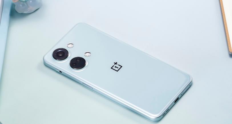 近期哪款手机好？这4款配置拉满价格还低，简直价格屠夫插图1