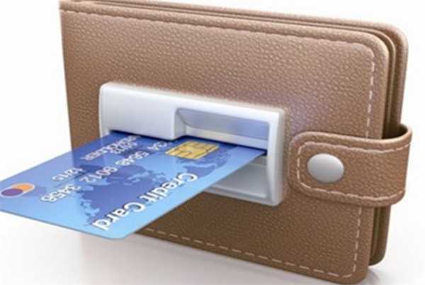 选择银行卡时应该注意哪些费用和服务 这些细节不能忽略