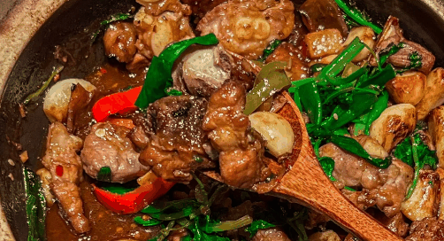 啫啫煲是煲仔饭吗1