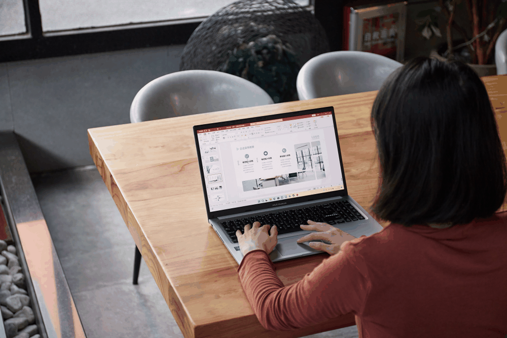 双11必码！小白买轻薄本避坑攻略：4K预算用几年不卡照着这篇买！插图