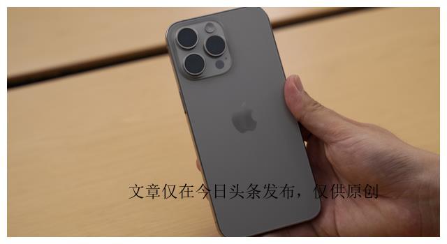 十一换机别乱选！懂行人的推荐：认准这3款旗舰手机不踩坑插图2