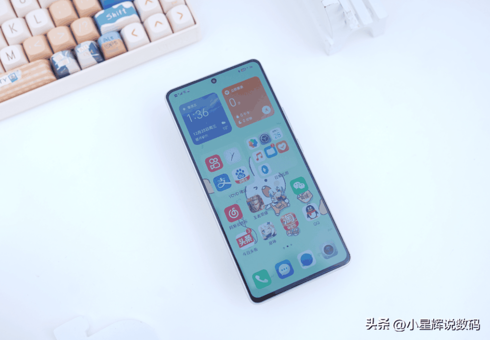 荣耀更猛了！4nm旗舰芯+12GB+512GB跌至2299元，66W快充+IMX800插图1