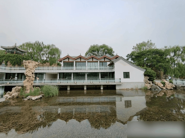 opporeno6pro+超广角镜头像素是多少