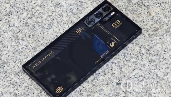 红魔9Pro屏幕材质介绍?红魔9Pro是什么屏幕插图 红魔9Pro屏幕材质介绍?红魔9Pro是什么屏幕插图