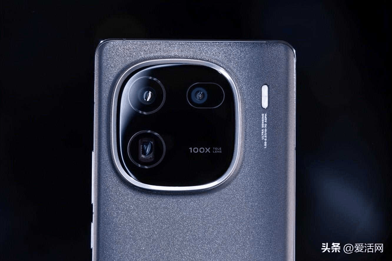 iQOO12Pro赛道版好看吗?怎么样插图1 iQOO12Pro赛道版好看吗?怎么样插图1