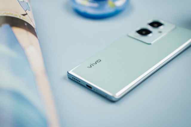 vivoy78+值得入手吗?真机上手配置解读插图6 vivoy78+值得入手吗?真机上手配置解读插图6