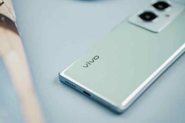 vivoy78+值得入手吗?真机上手配置解读插图7 vivoy78+值得入手吗?真机上手配置解读插图7