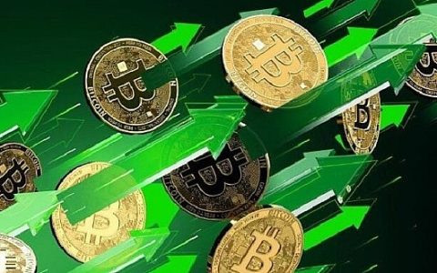 不跌也不涨的比特币是在吸筹？还能冲击四万吗？