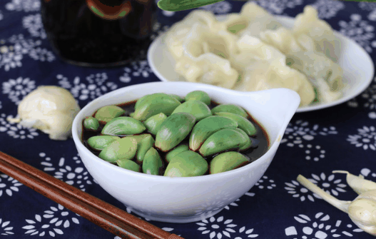 腊八蒜封好后在打开还能绿吗?腊八蒜封口后还可以打开吗插图 腊八蒜封好后在打开还能绿吗1