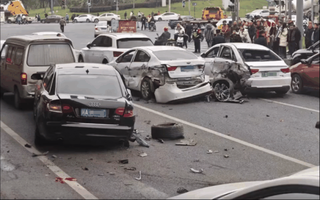 特斯拉到底能不能刹住车?插图 特斯拉到底能不能刹住车?插图