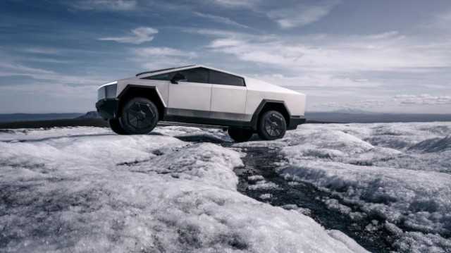 拖大象、抗子弹、快过911！Cybertruck赛博皮卡北美开启交付插图2