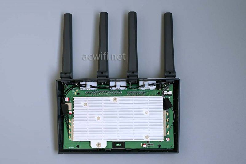 GL.iNet MT6000怎么样? GL.iNet MT6000无线路由器拆机测评插图13 GL.iNet MT6000怎么样? GL.iNet MT6000无线路由器拆机测评插图13