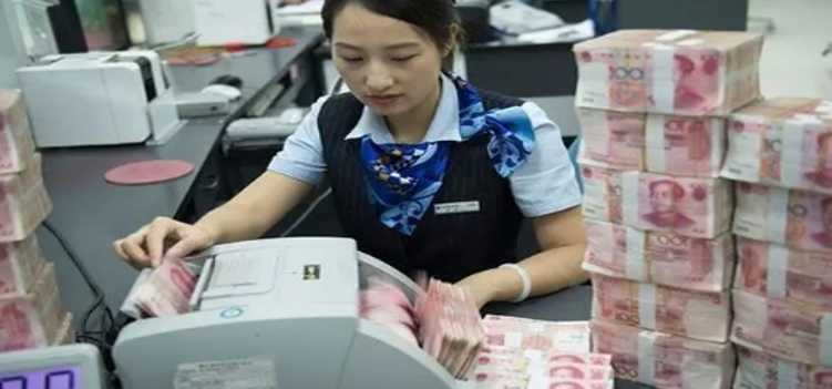 银行给员工下达硬性指标是什么 拉不到100万存款扣工资