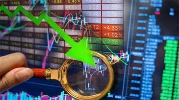 沪指跌破2900点 机构称见底特征显现 2024年咋走 有何建议