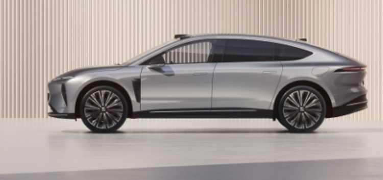 蔚来新车预售价80万 李斌：中国汽车高端化需要耐心