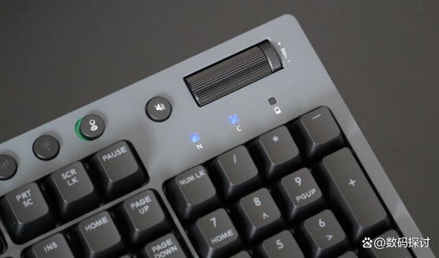 键盘三个灯一起闪怎么解决? 键盘上的三个指示灯代表含义介绍插图 键盘三个灯一起闪怎么解决? 键盘上的三个指示灯代表含义介绍插图