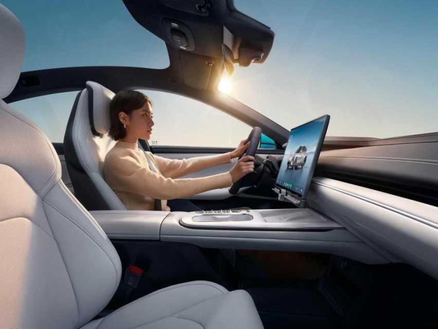 资讯｜五大核心技术公布 首车小米SU7亮相 雷军说真的不能9万9插图13