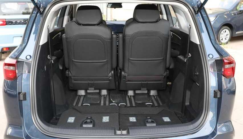 突破桎梏:五菱凯捷2023款新增2款车型,带来全新驾驶体验插图6 突破桎梏:五菱凯捷2023款新增2款车型,带来全新驾驶体验插图6