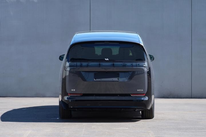 理想汽车的护城河,还能守多久?插图8 理想汽车的护城河,还能守多久?