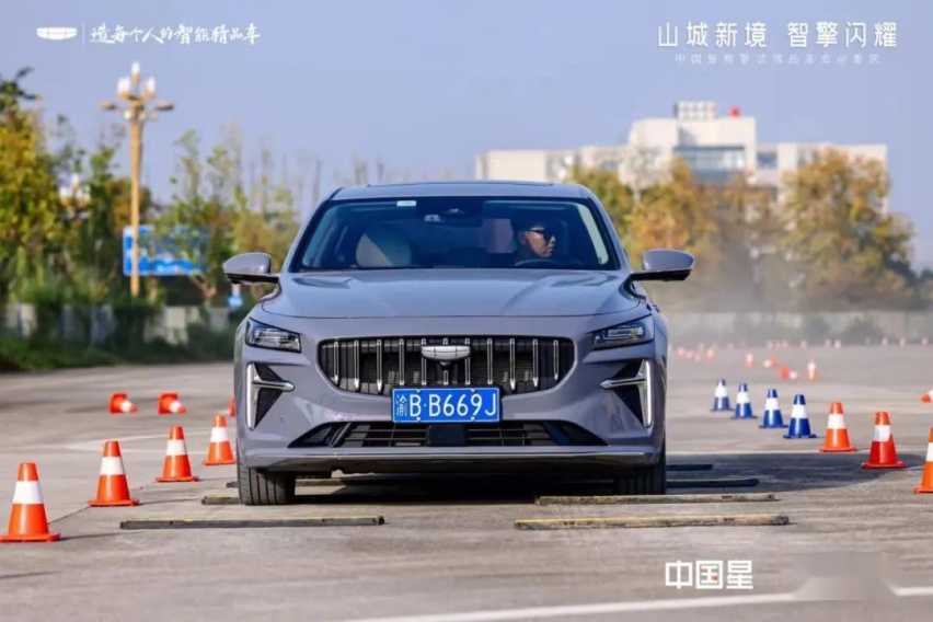 试驾星瑞L智擎：直道更强，弯道更稳，油耗更低插图7