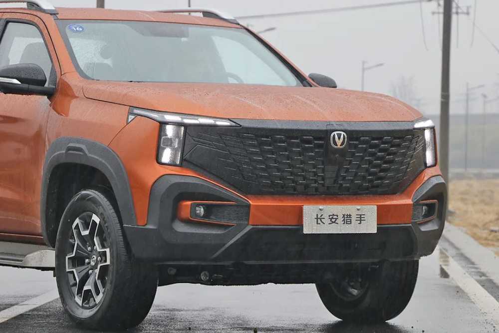 2.0T大增程、续航破1000km，长安猎手是皮卡的颠覆者？