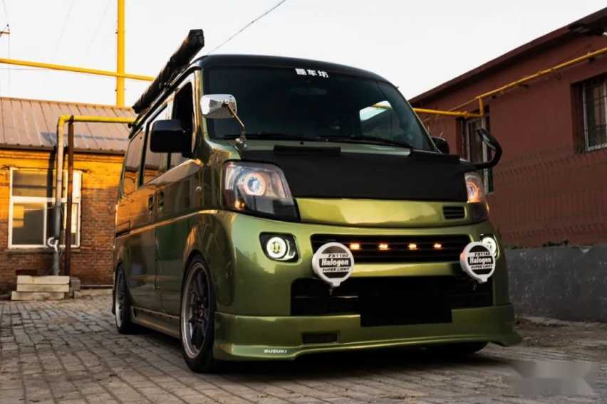 气动避震加持的铃木浪迪，”破面包”也能有豪华感插图9