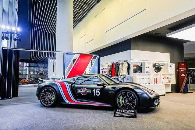 保时捷纯电动超级概念跑车Mission X抵达广州插图3 保时捷纯电动超级概念跑车Mission X抵达广州