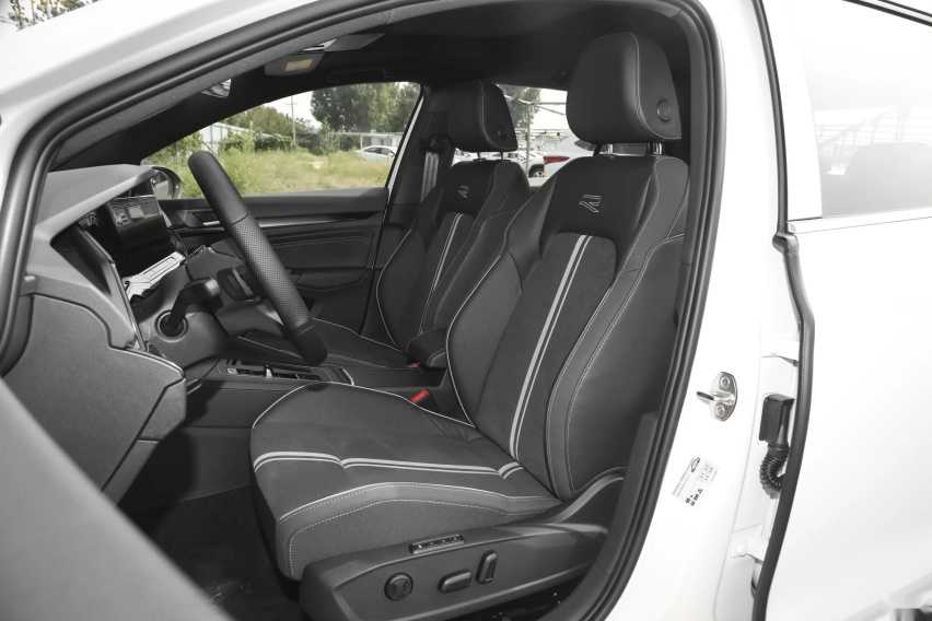 探店第八代高尔夫：12.98万起售，终端优惠3万，竞争奥迪A3