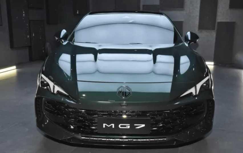 全新名爵MG7：优雅与性能并存，打造英伦驾驶新风尚，有里子有面子插图