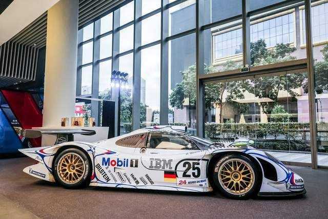 保时捷纯电动超级概念跑车Mission X抵达广州插图2 保时捷纯电动超级概念跑车Mission X抵达广州