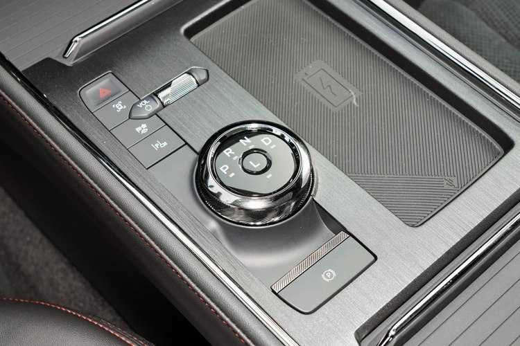 新一代蒙迪欧E-混动版正式上市 售18.98万-21.98万元插图7 新一代蒙迪欧E-混动版正式上市 售18.98万-21.98万元