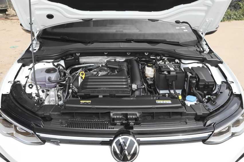 探店第八代高尔夫：12.98万起售，终端优惠3万，竞争奥迪A3