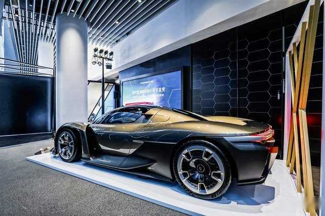 保时捷纯电动超级概念跑车Mission X抵达广州插图4 保时捷纯电动超级概念跑车Mission X抵达广州