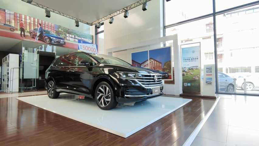 家用MPV选赛那？真三排旗舰体验就看大众威然