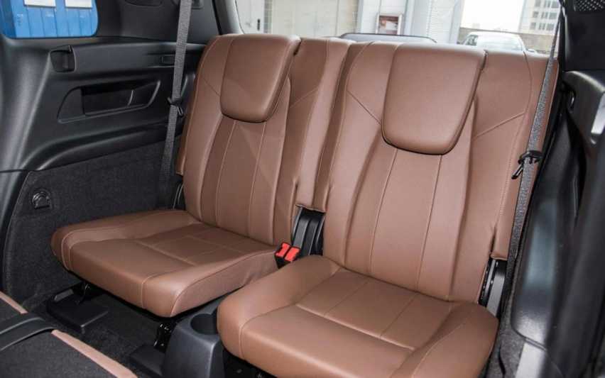 30万的奔驰GLB，现仅需18万多，豪华燃油车车价天塌了