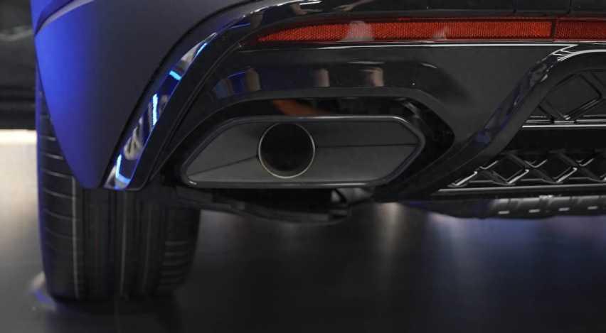 途锐也带R!新款大众途锐R实拍图发布,搭载3.0T六缸插混动力插图7 途锐也带R!新款大众途锐R实拍图发布,搭载3.0T六缸插混动力