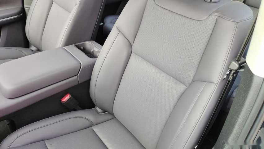 零跑C10抢先体验,15.18万起售,用极致性价比打造更理想的家!插图8 零跑C10抢先体验,15.18万起售,用极致性价比打造更理想的家!