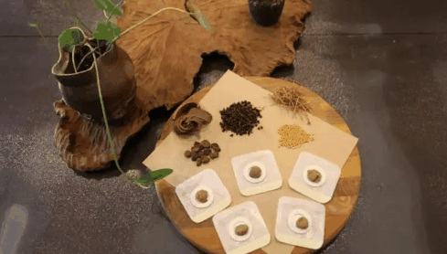 上热下寒体质可以贴三伏贴吗?三伏贴哪些人不能贴插图 上热下寒体质可以贴三伏贴吗1