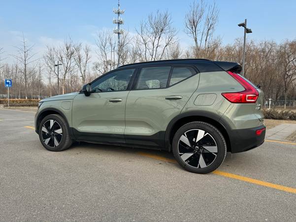 后驱+640km续航 试驾2024款沃尔沃XC40纯电版插图4