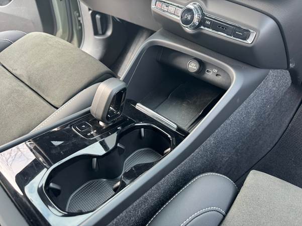 后驱+640km续航 试驾2024款沃尔沃XC40纯电版插图12