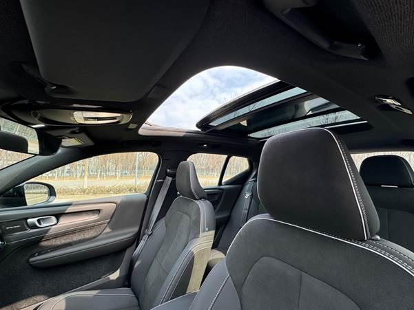 后驱+640km续航 试驾2024款沃尔沃XC40纯电版插图17