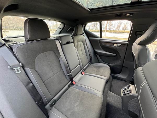 后驱+640km续航 试驾2024款沃尔沃XC40纯电版插图19