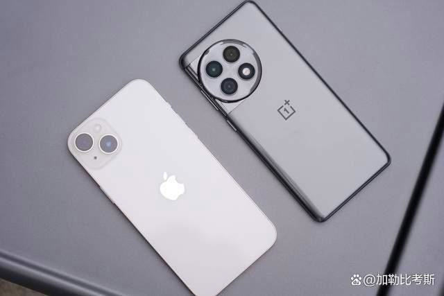 苹果真的落下神坛! iPhone14 plus和一加Ace 2 Pro对比测评插图
