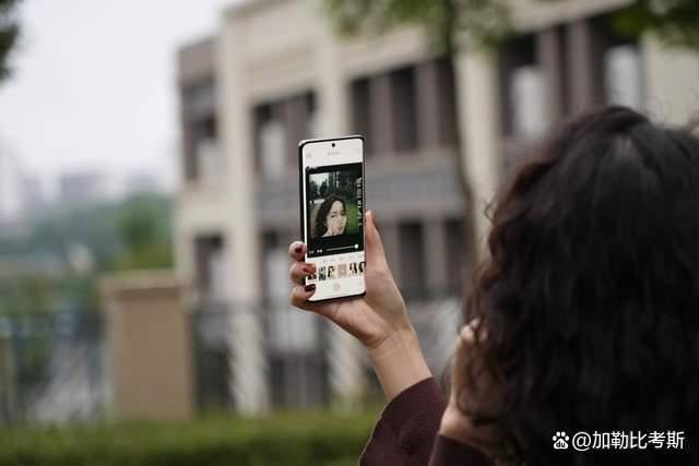 苹果真的落下神坛! iPhone14 plus和一加Ace 2 Pro对比测评插图11