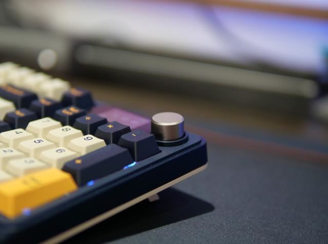 TOP结构是否有TOP体验? RK S98机械键盘拆解测评插图9