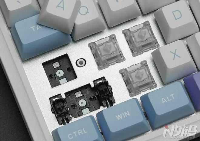 磁轴机械键盘新标杆 杜伽K100磁白轴机械键盘拆解评测插图8 磁轴机械键盘新标杆 杜伽K100磁白轴机械键盘拆解评测插图8
