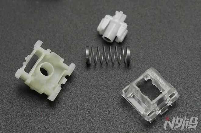 磁轴机械键盘新标杆 杜伽K100磁白轴机械键盘拆解评测插图10 磁轴机械键盘新标杆 杜伽K100磁白轴机械键盘拆解评测插图10