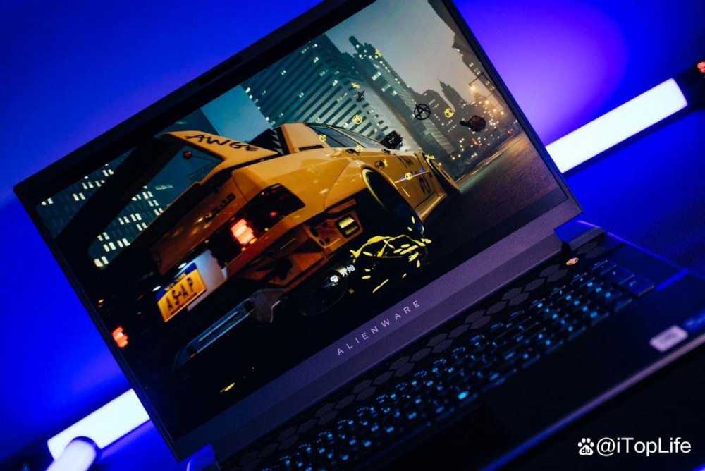 纯粹的性能猛兽 ALIENWARE外星人M18笔记本全面评测插图22 纯粹的性能猛兽 ALIENWARE外星人M18笔记本全面评测插图22