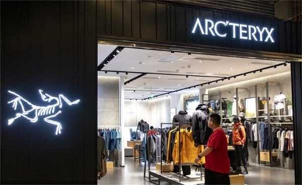 始祖鸟母公司融资18亿美元安踏拟认购2.2亿美元情况如何插图 始祖鸟母公司融资18亿美元安踏拟认购2.2亿美元情况如何