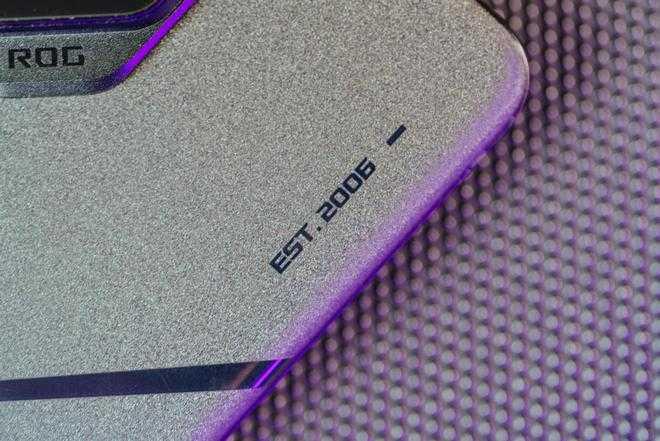 ROG游戏手机8Pro值得购买吗 ROG游戏手机8Pro全方位评测插图3